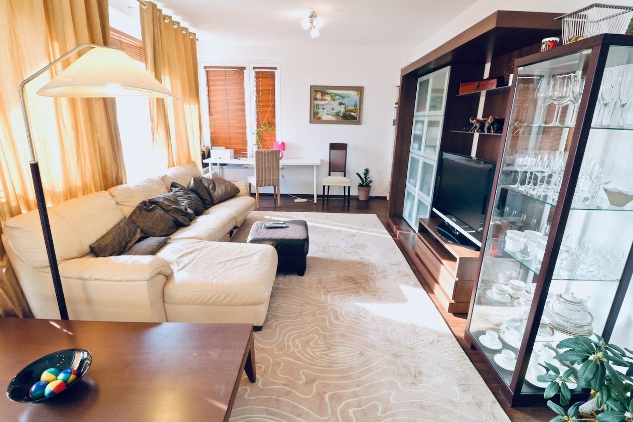 4+kk, Svitákova, Praha, 102 m²