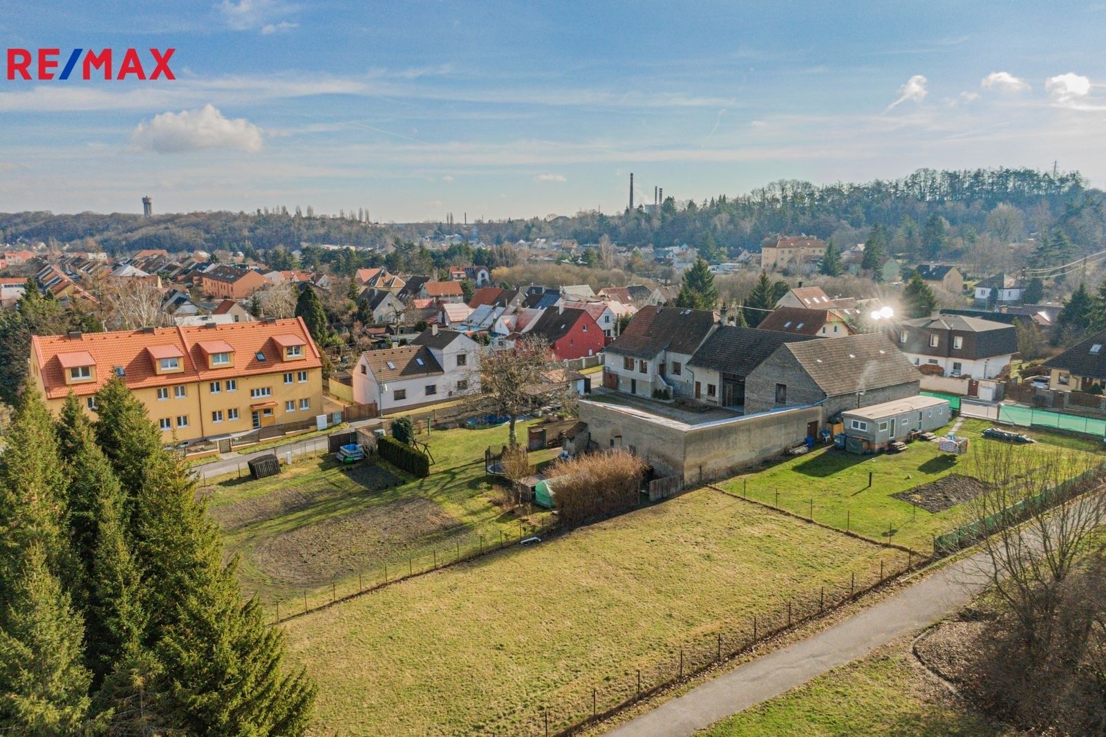 Pozemky pro bydlení, Kladno, 1 449 m²