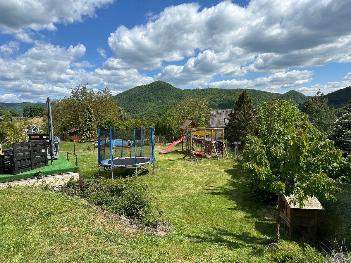 Prodej dům - Povrly, 403 32, 174 m²