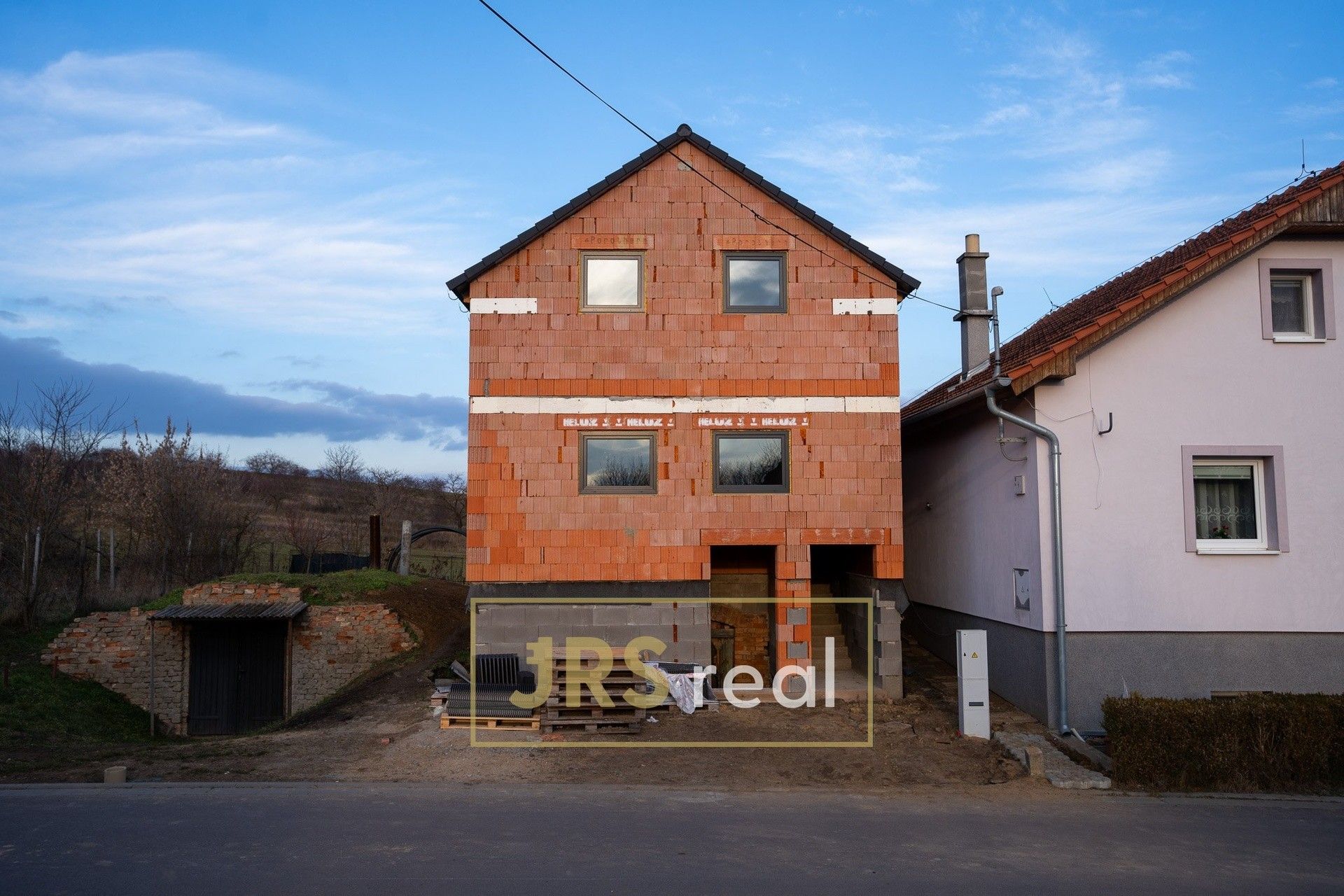 Ostatní, Drnholec, 101 m²