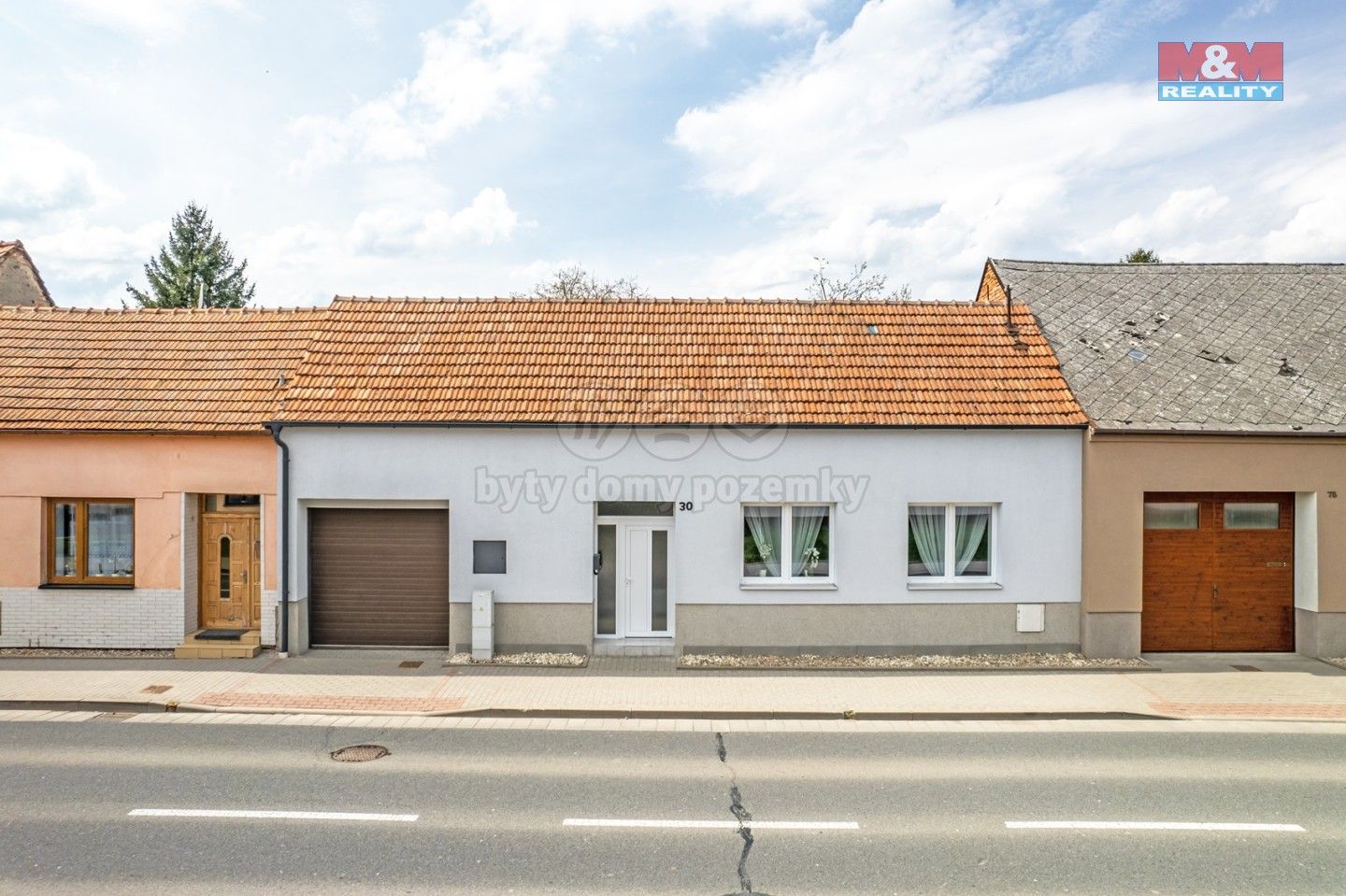 Rodinné domy, Hlavní, Neslovice, 126 m²