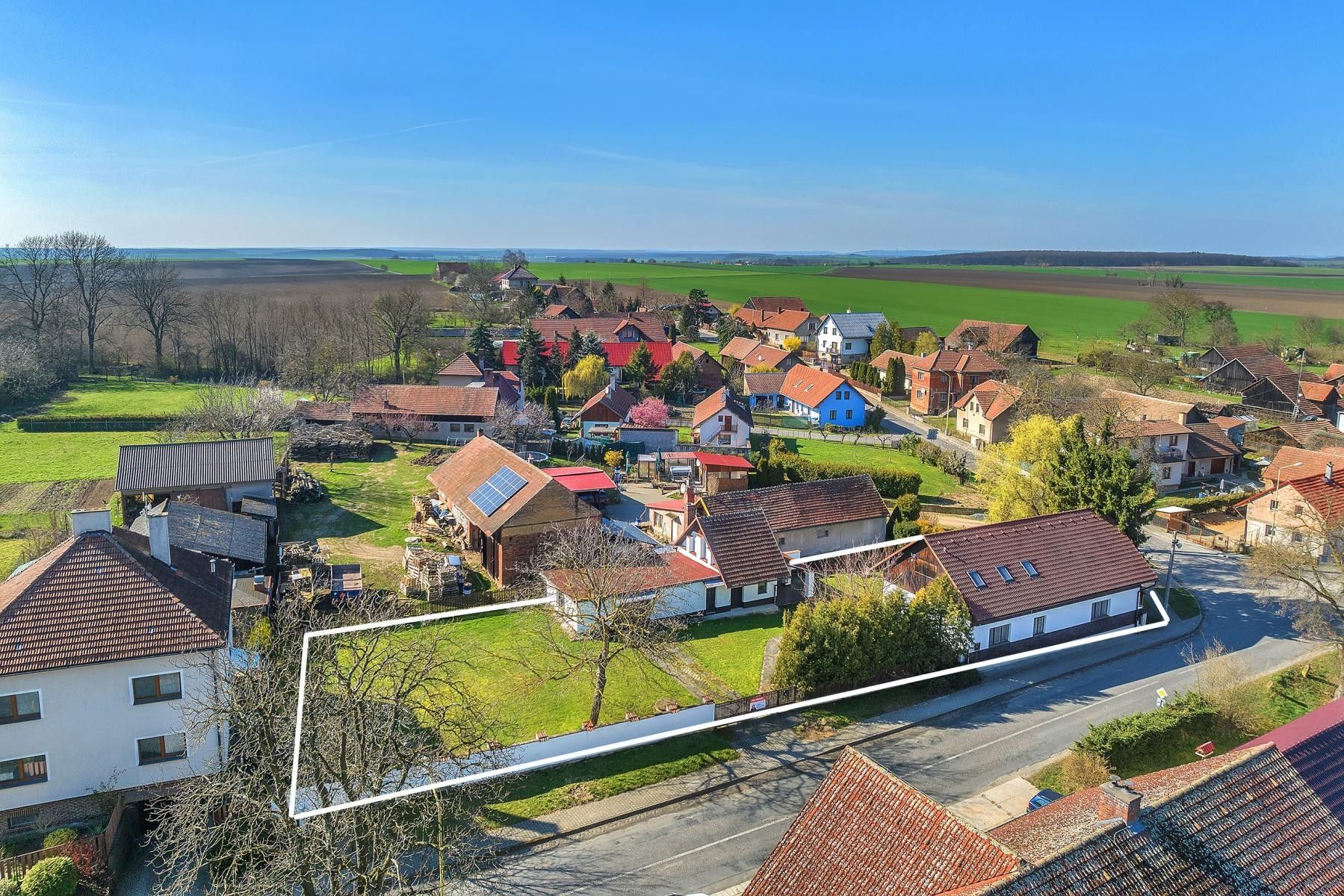 Ostatní, Chroustov, 859 m²