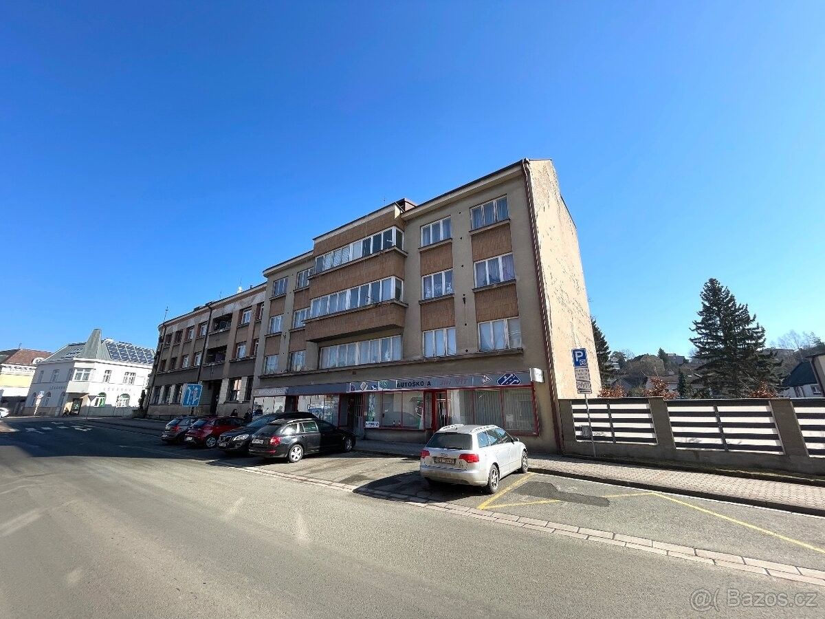 Pronájem byt 1+1 - Červený Kostelec, 549 41, 64 m²