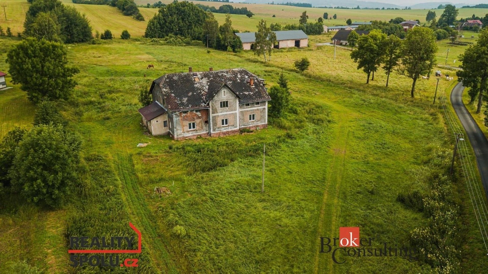 Prodej rodinný dům - Královec, 300 m²