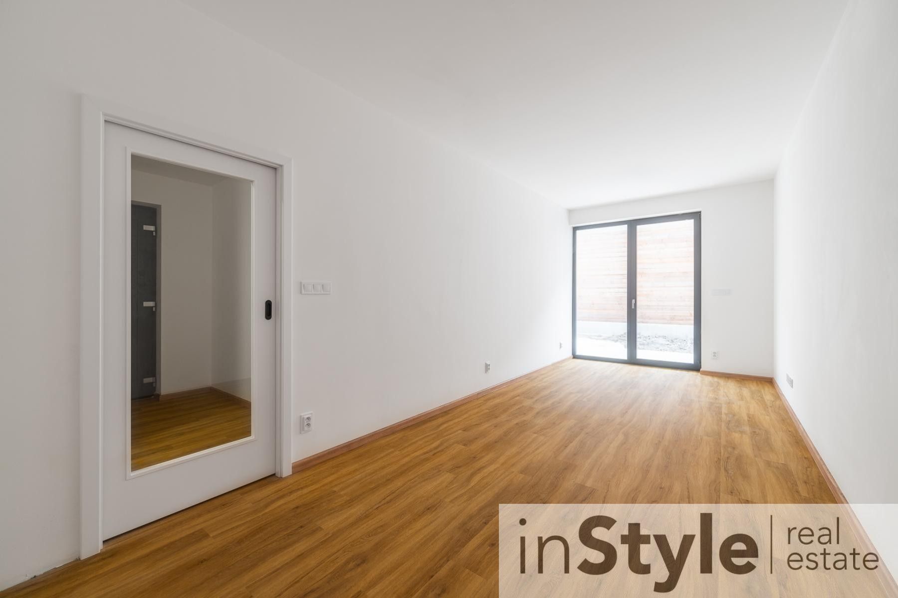 Pronájem byt 2+kk - U Řeky, Uherské Hradiště, 60 m²