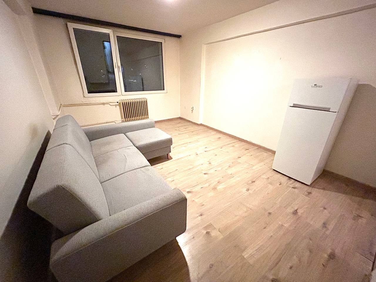 1+kk, Vrážská 1165/2, Praha, 28 m²