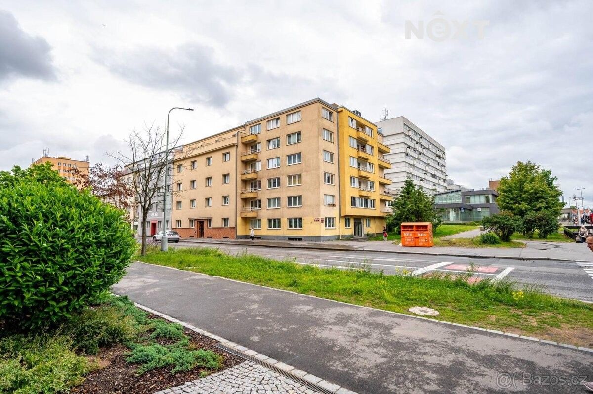 2+kk, Praha, 140 00, 48 m²