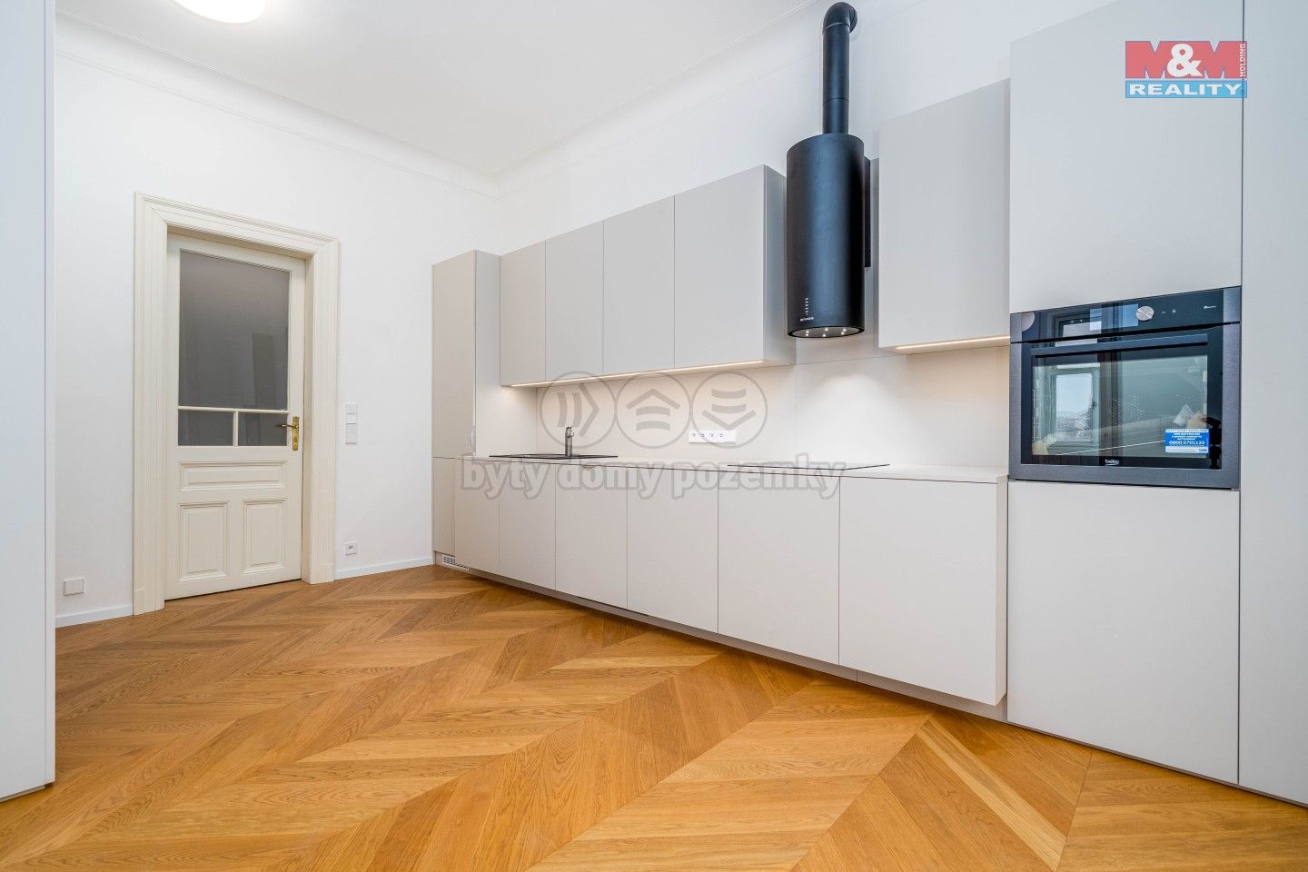 Prodej byt 4+1 - Trojická, Praha, 148 m²