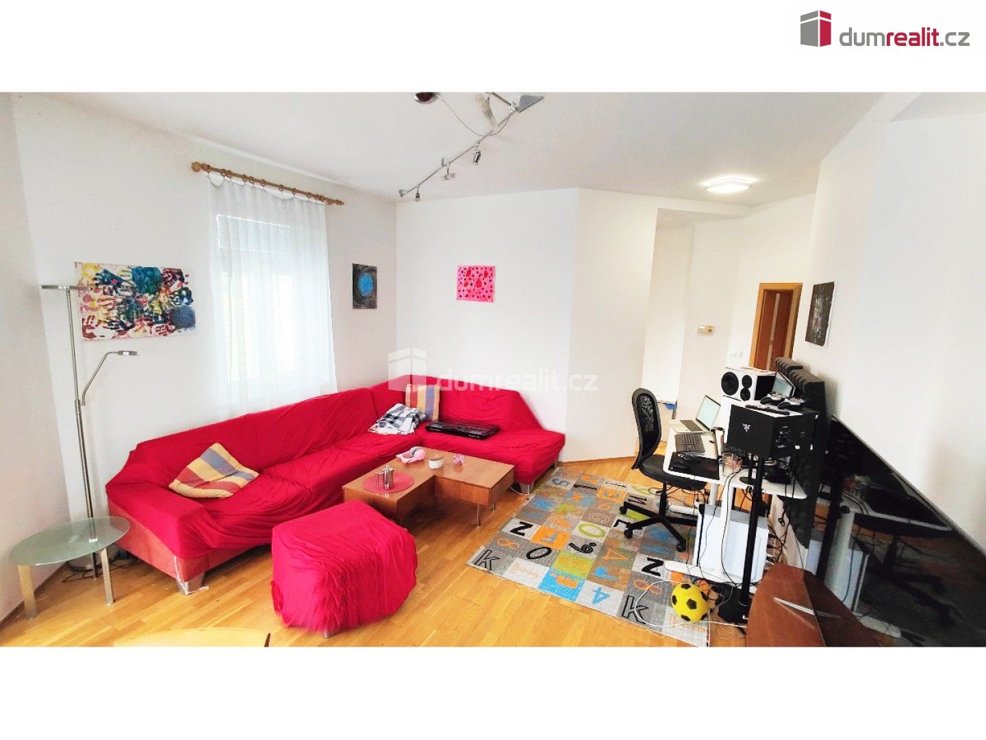Pronájem byt 3+1 - Holandská, Praha, 84 m²