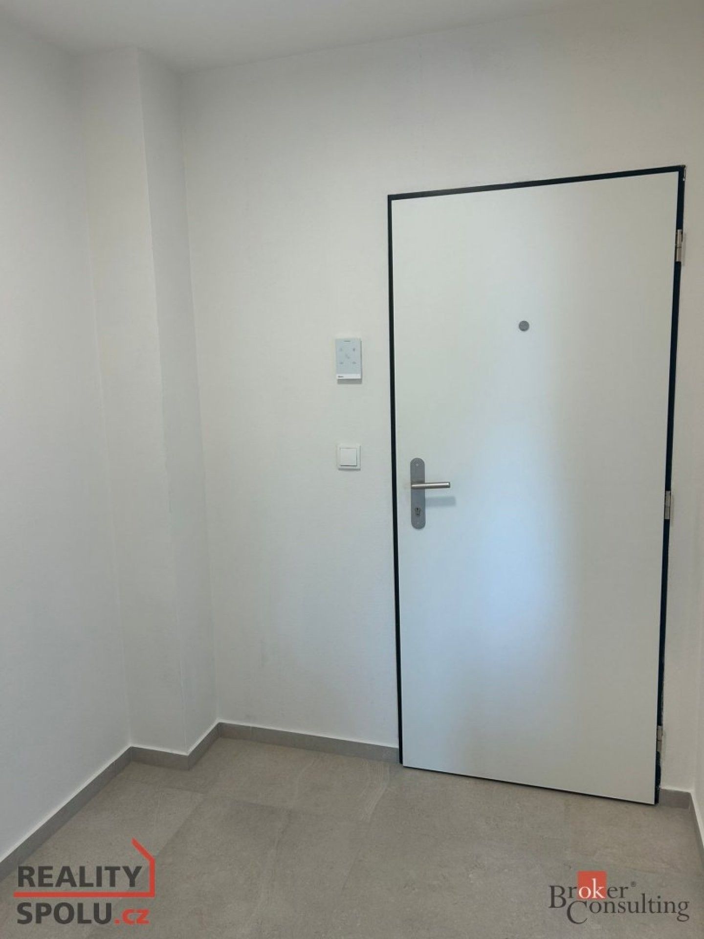 Pronájem byt 1+kk - Křenová,Trnitá,Brno, 28 m²