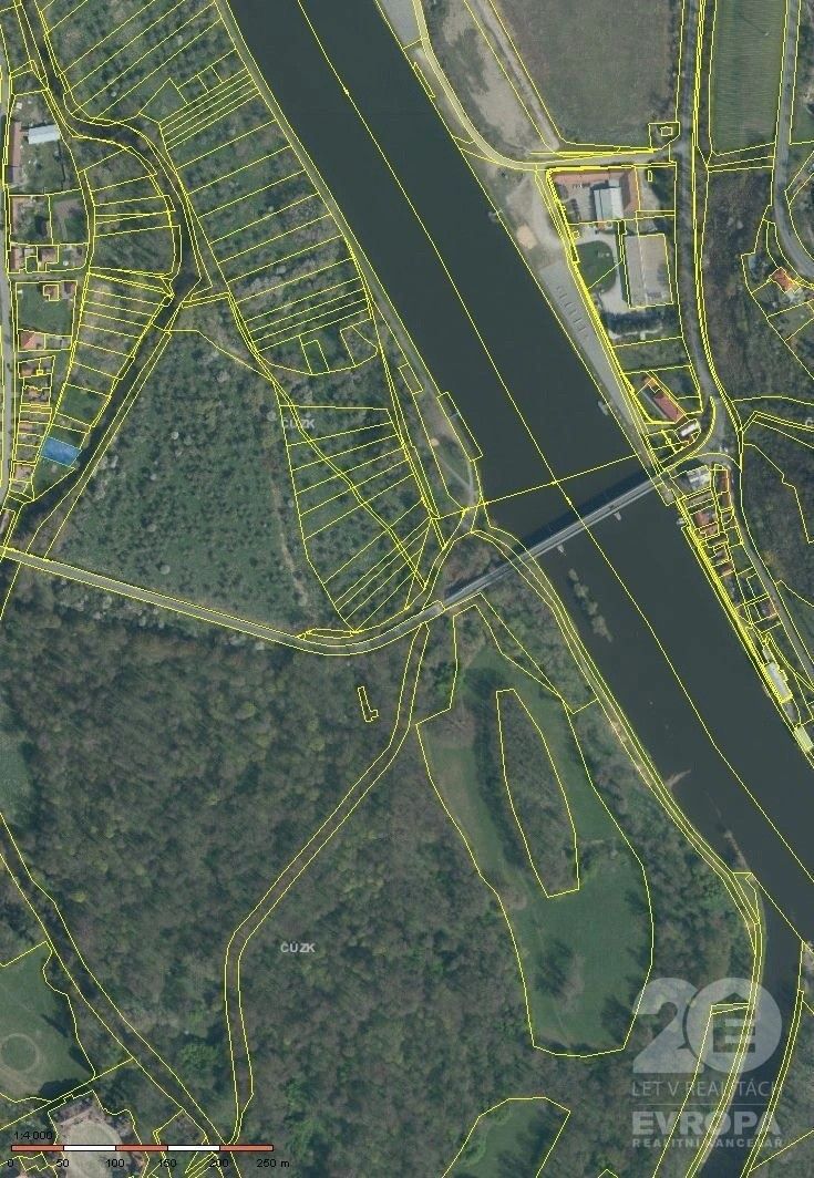 Prodej pozemek pro bydlení - Brozánky, Hořín, 969 m²