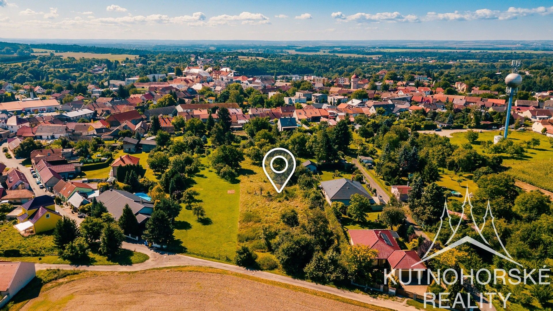 Prodej pozemek pro bydlení - Týnec nad Labem, 1 148 m²
