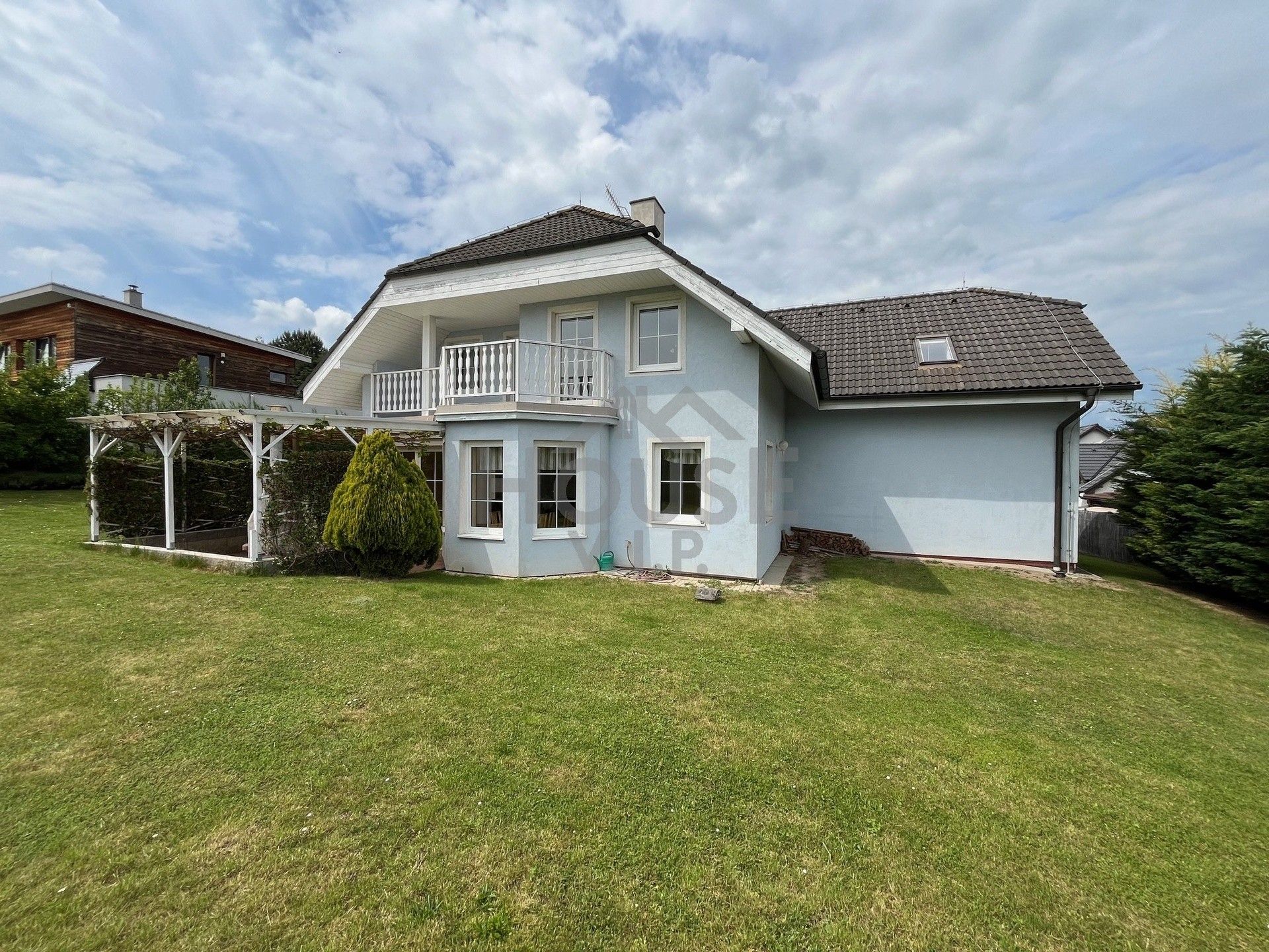 Ostatní, Vilová, Panenské Břežany, 200 m²