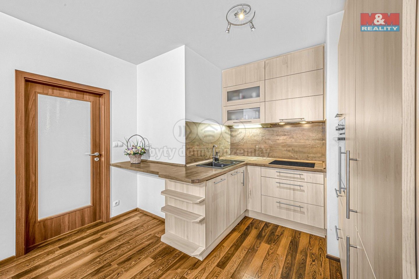 Prodej byt 2+kk - V háji, Praha, 63 m²