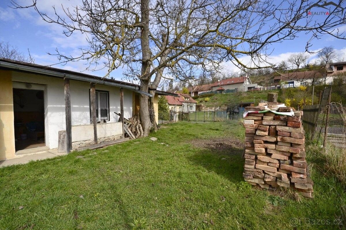 Prodej pozemek pro bydlení - Bučovice, 685 01, 273 m²