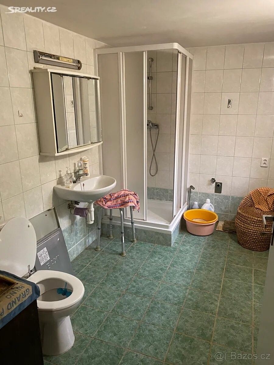 Prodej dům - Křenovice u Slavkova, 683 52