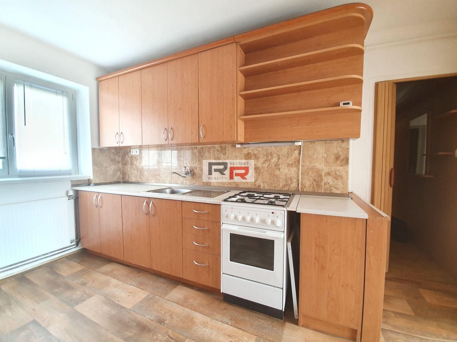 2+1, Jižní čtvrť I, Přerov, 51 m²