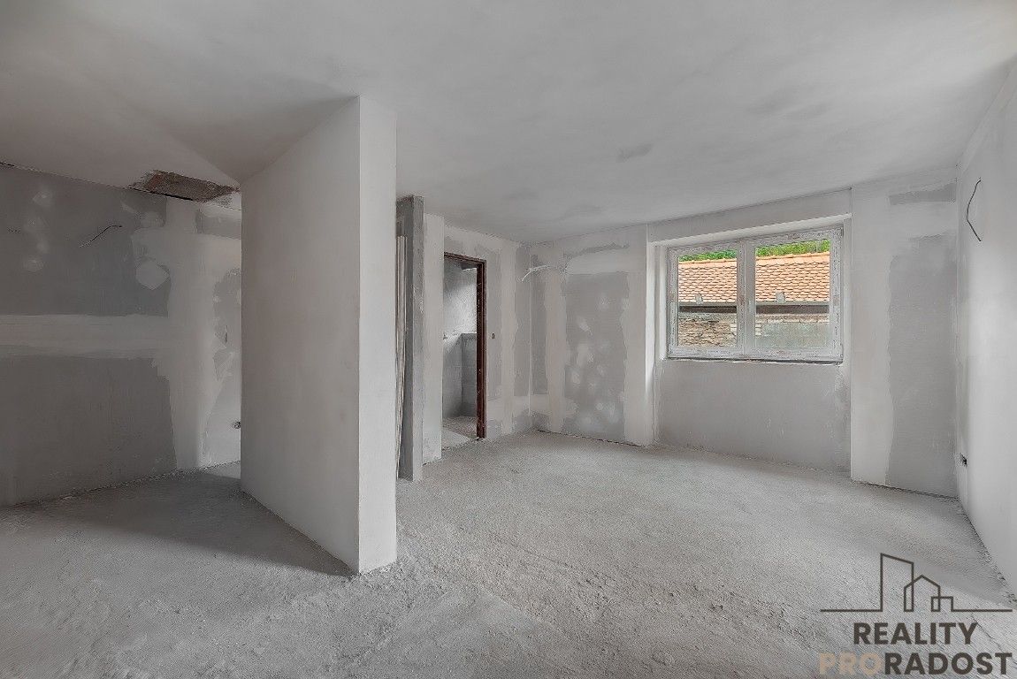 Prodej dům - Hluboké Mašůvky, 671 52, 54 m²