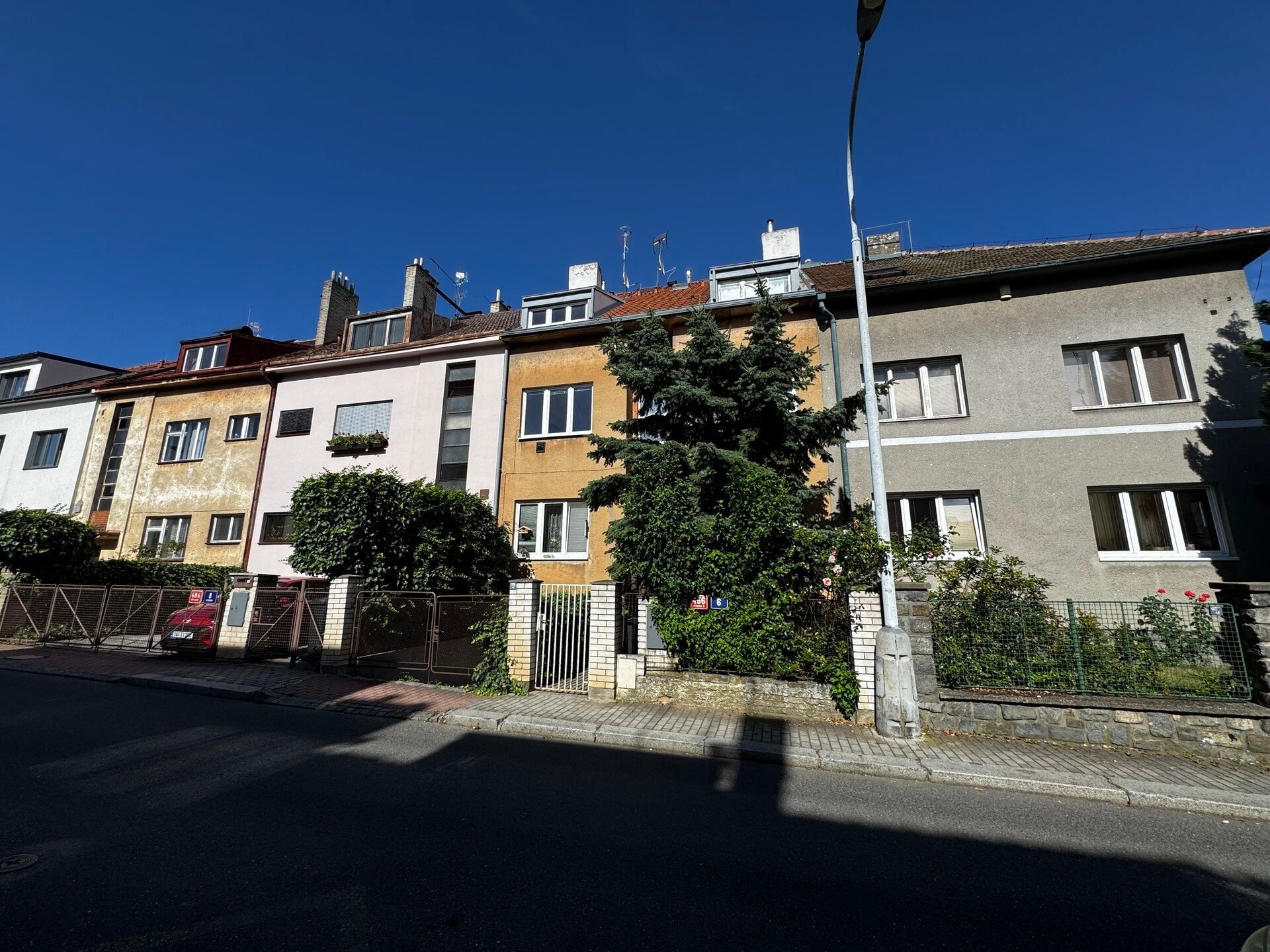 1+1, Ke Džbánu, Praha, 37 m²