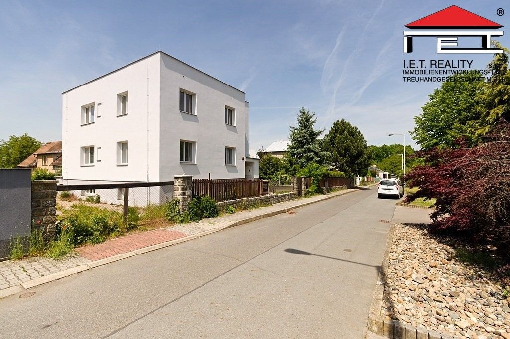 Prodej činžovní dům - Netušilská, Praha, 270 m²
