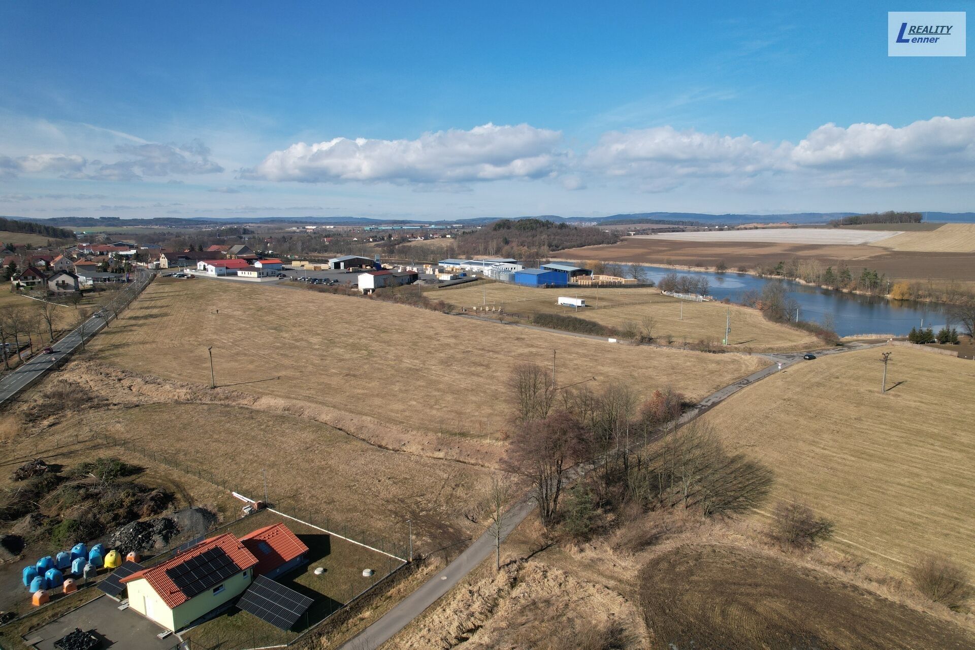 Komerční pozemky, Drásov, 4 000 m²