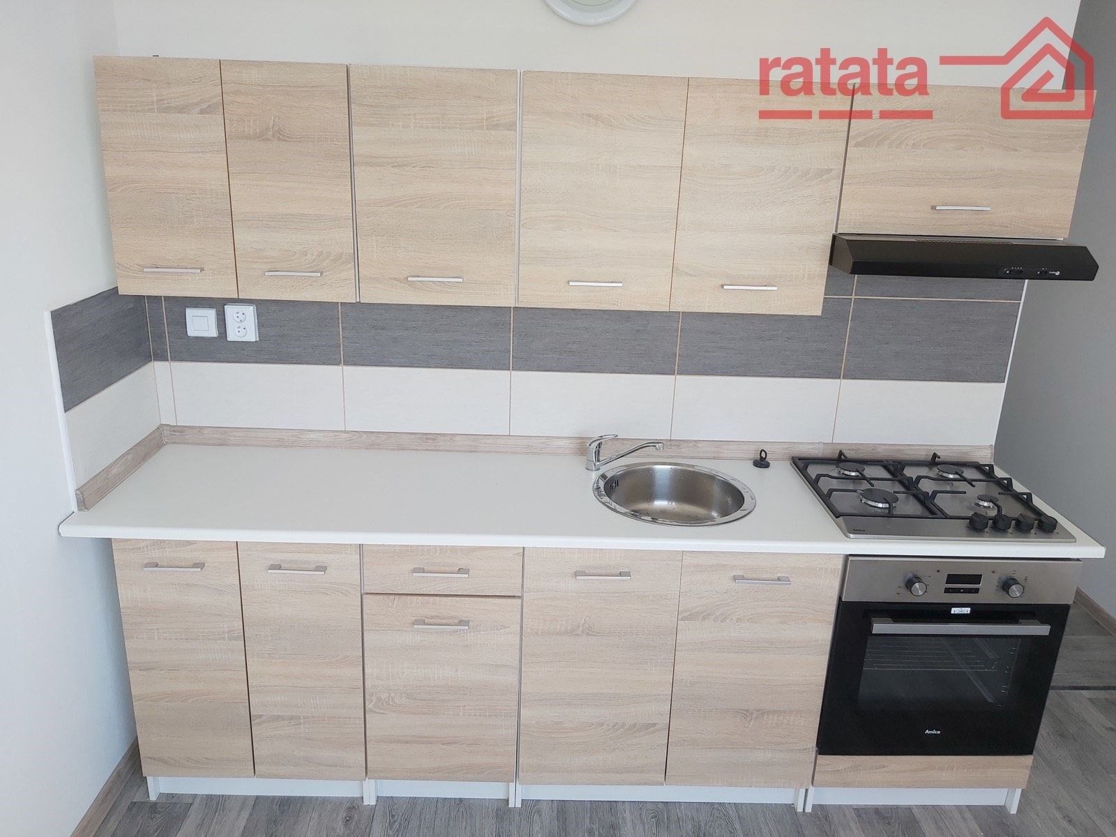 2+1, Kamenný vrch, Chomutov, 59 m²