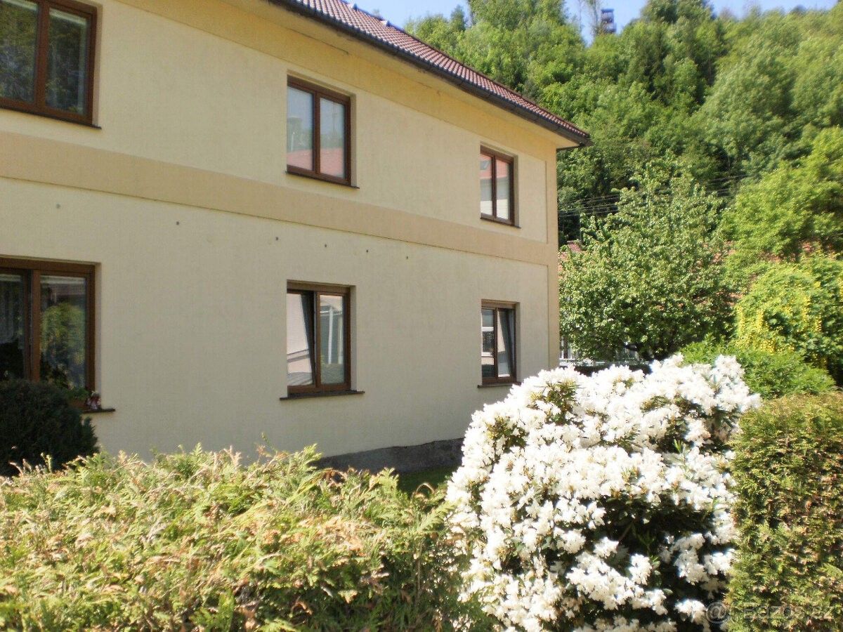 1+1, Skuhrov nad Bělou, 517 03