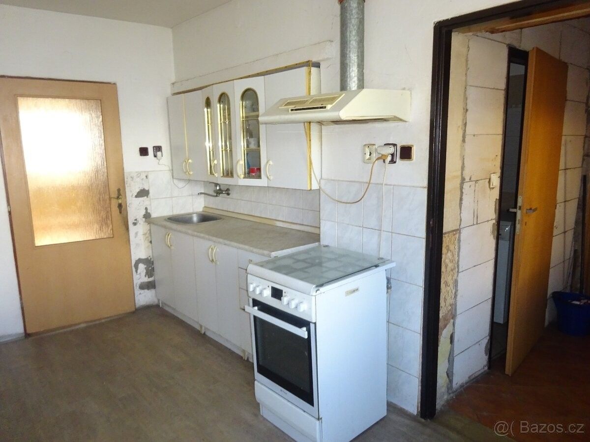 Prodej dům - Velké Meziříčí, 594 01, 195 m²
