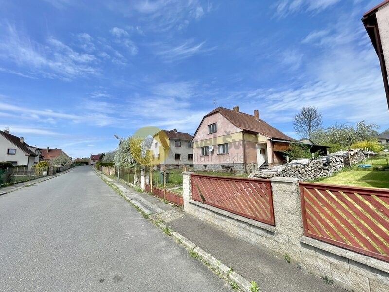 Prodej dům - Strakonice, 386 01, 890 m²