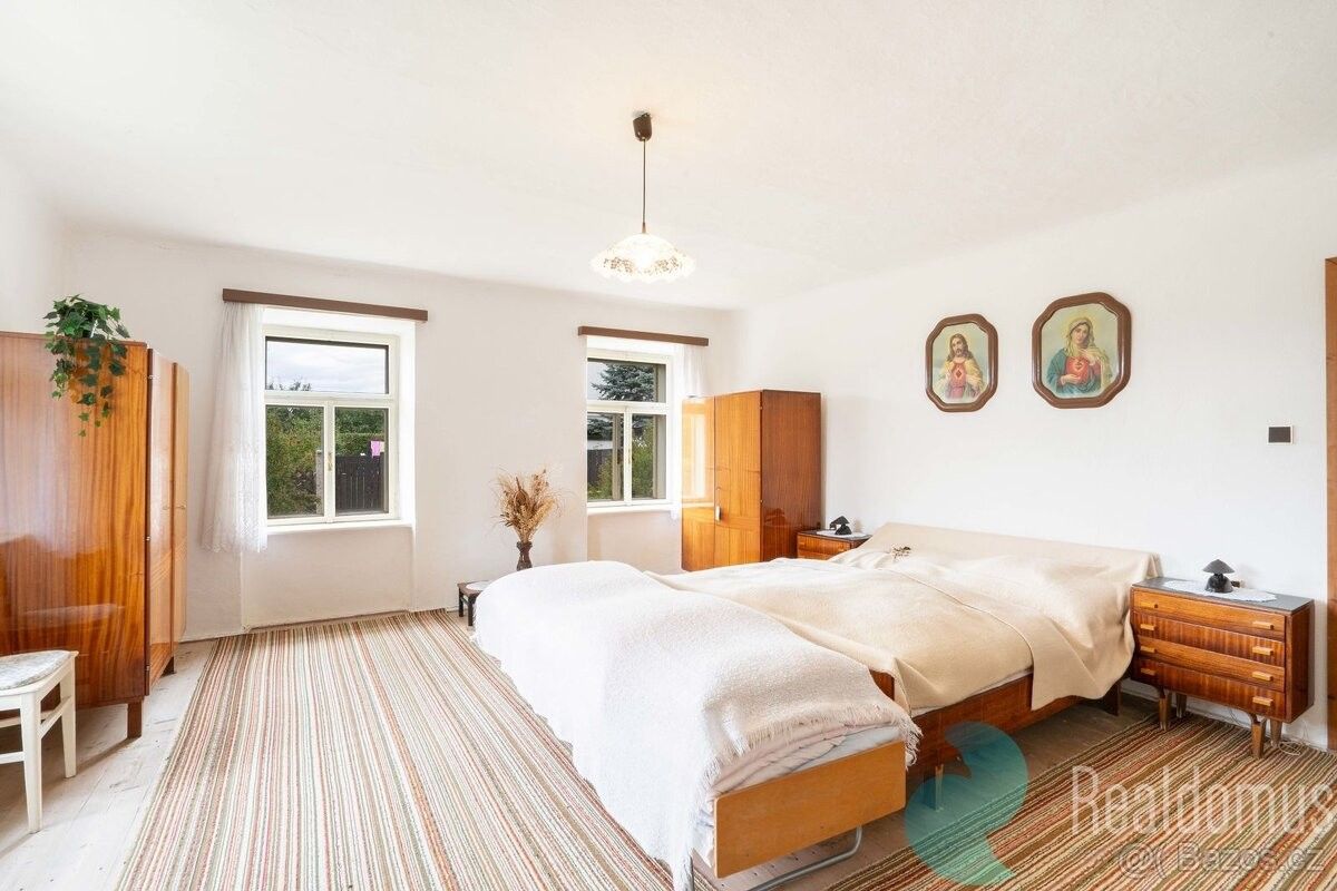Prodej dům - Předín, 675 27, 246 m²