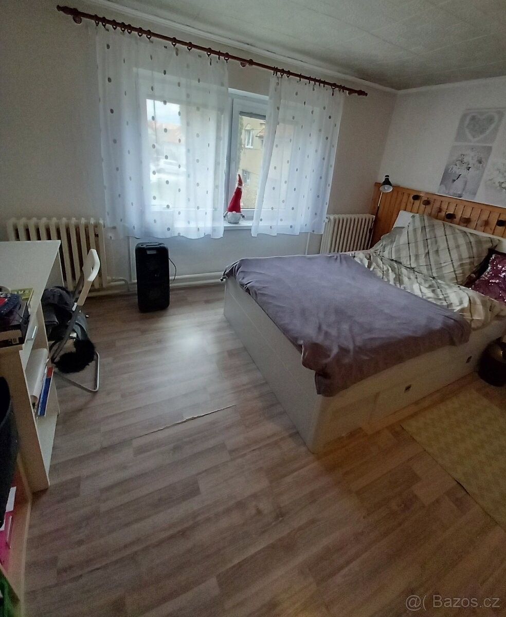 Ostatní, Kostelní Hlavno, 294 76