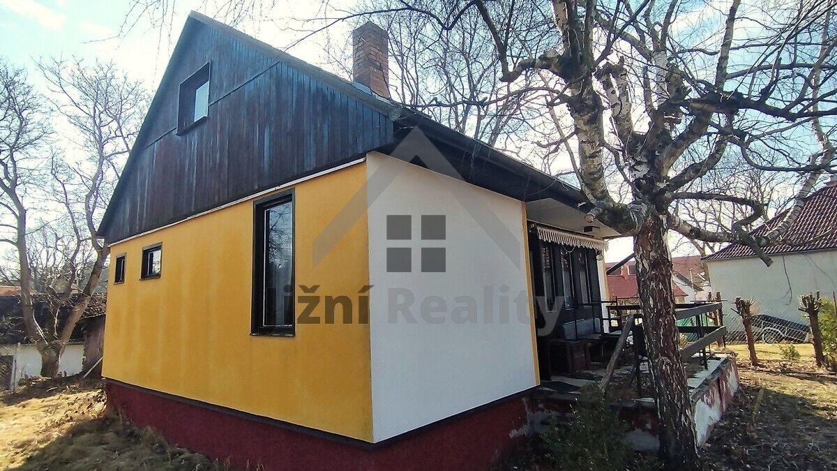 Rodinné domy, Komařice, 92 m²