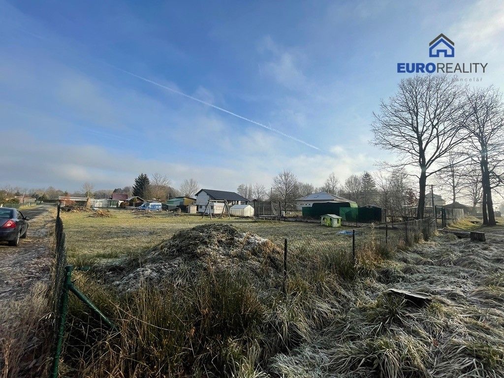 Prodej pozemek pro bydlení - Okrouhlá, 921 m²