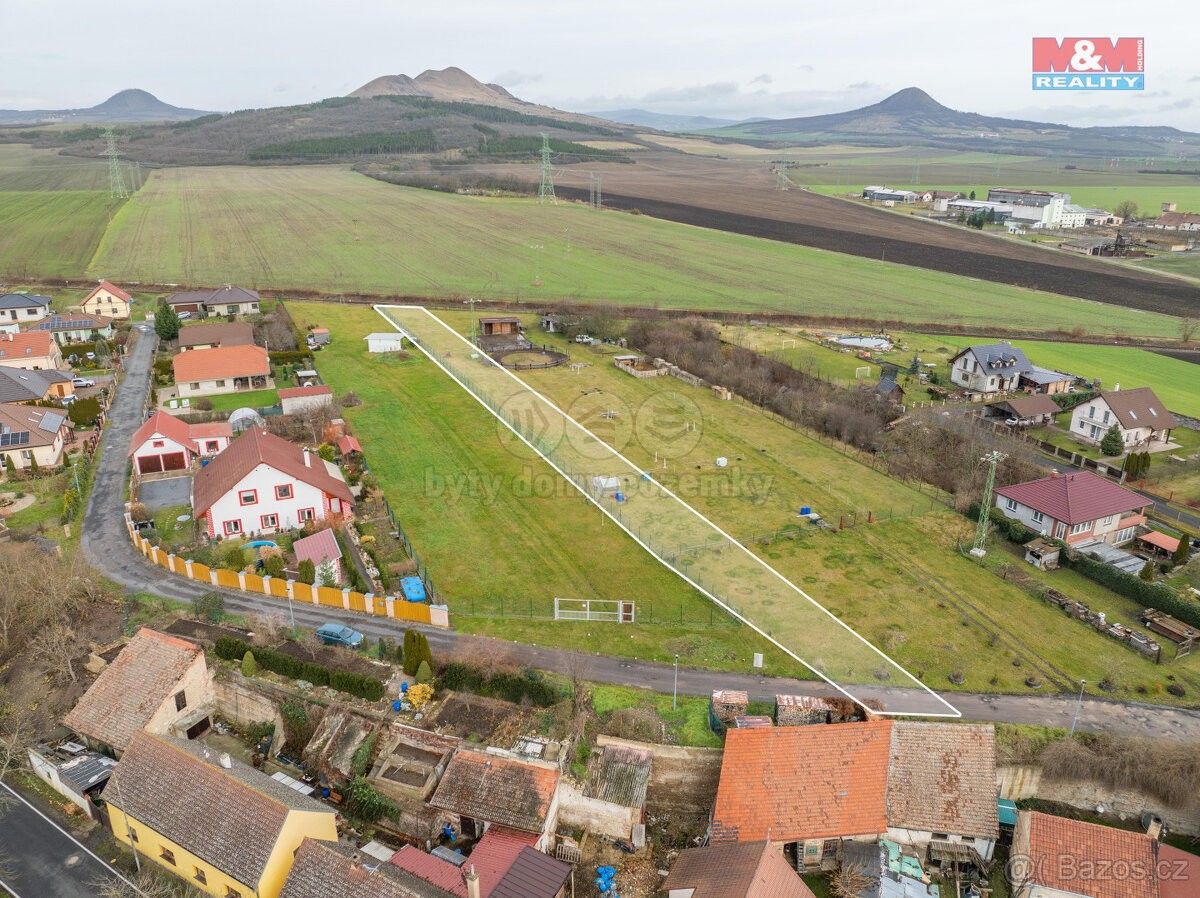 Zahrady, Lenešice, 439 23, 1 584 m²