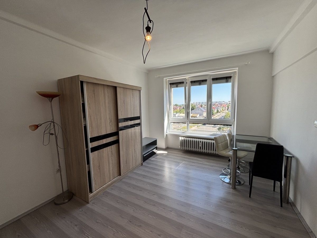Pronájem byt 2+1 - Chelčického, Hradec Králové, 55 m²