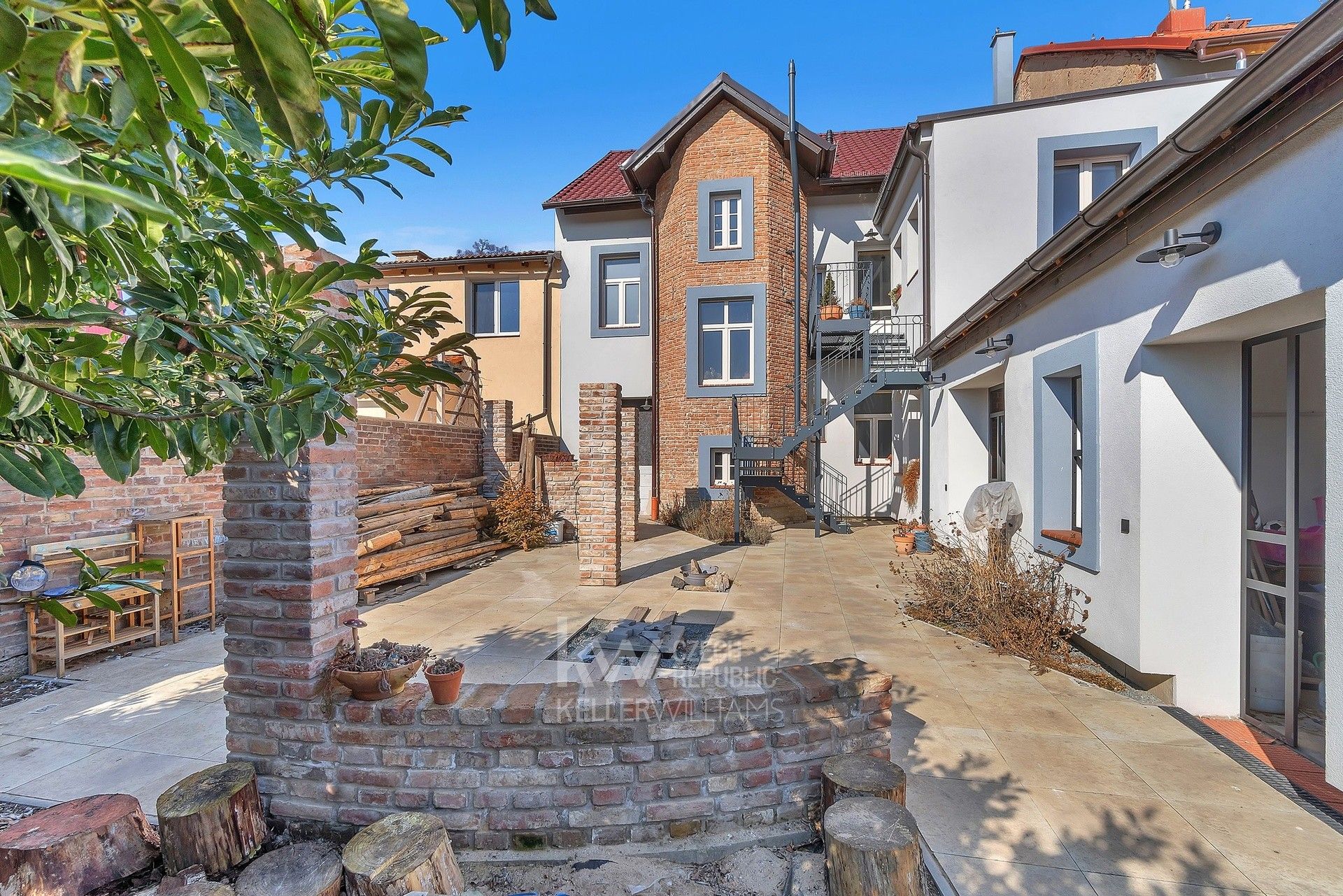 Ostatní, Palackého, Velim, 270 m²