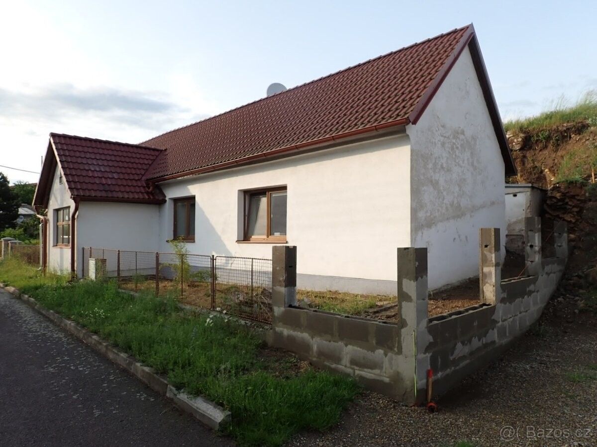 Prodej dům - Moravské Budějovice, 676 02, 700 m²