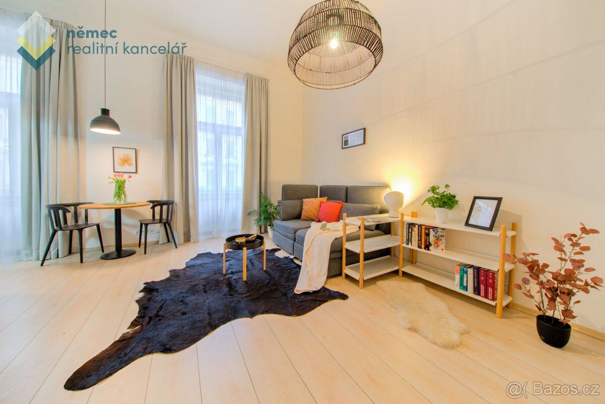 1+kk, Praha, 110 00, 33 m²