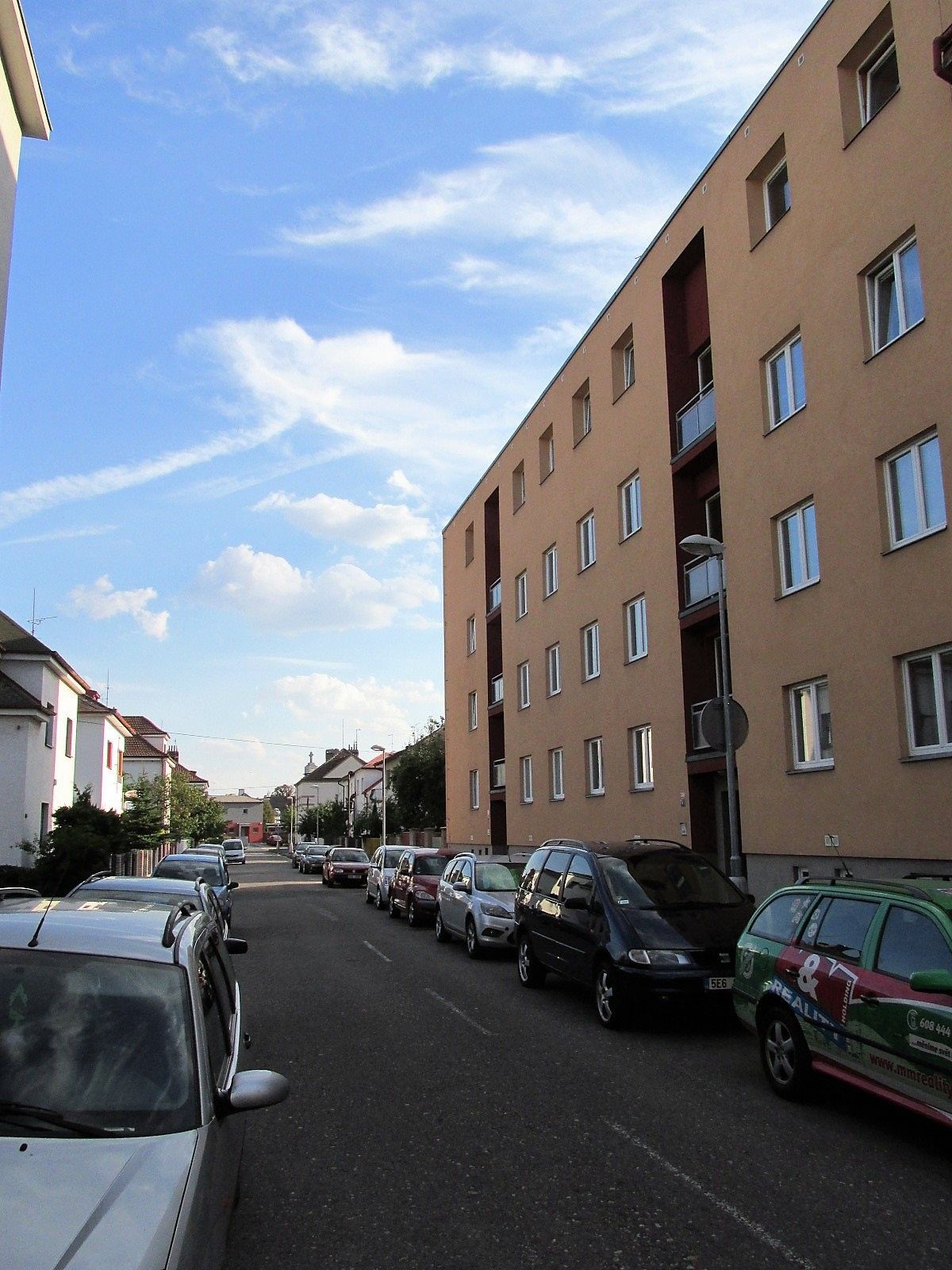 2+kk, Oskara Nedbala, Hradec Králové, 47 m²