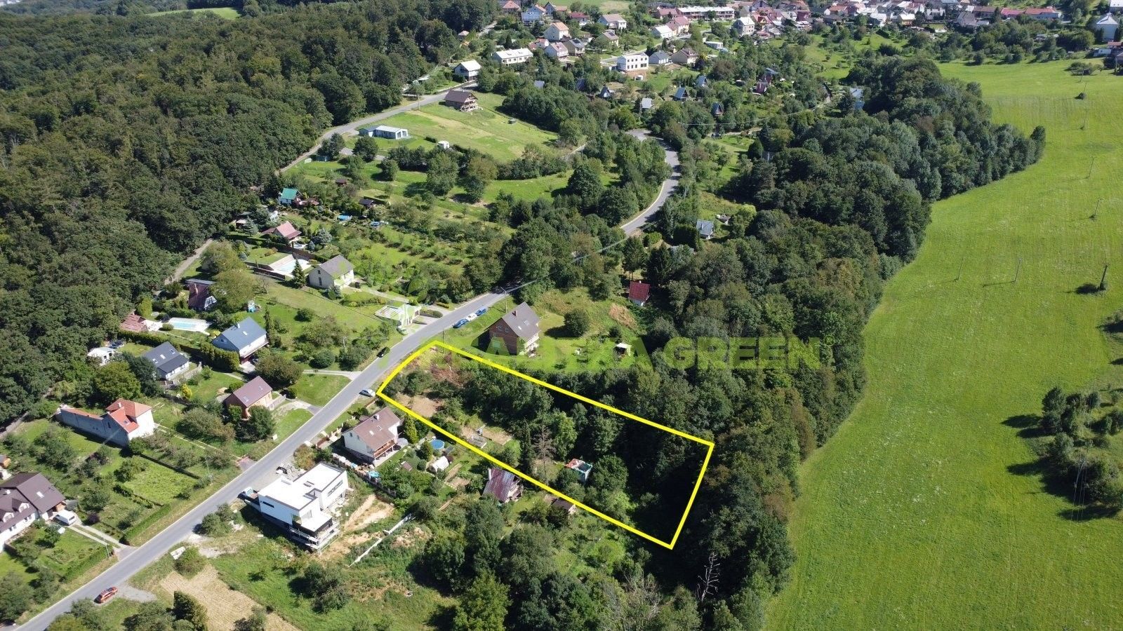 Pozemky pro bydlení, Žlutava, 2 701 m²