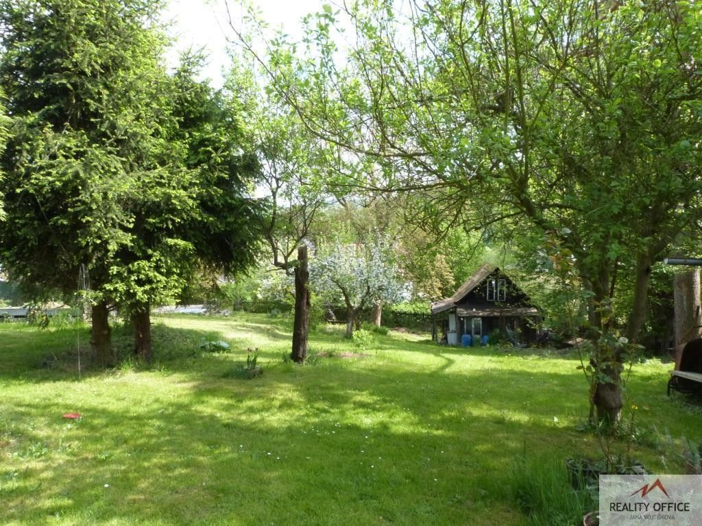 Pozemky pro bydlení, Mojmírova, Jílové, 1 127 m²