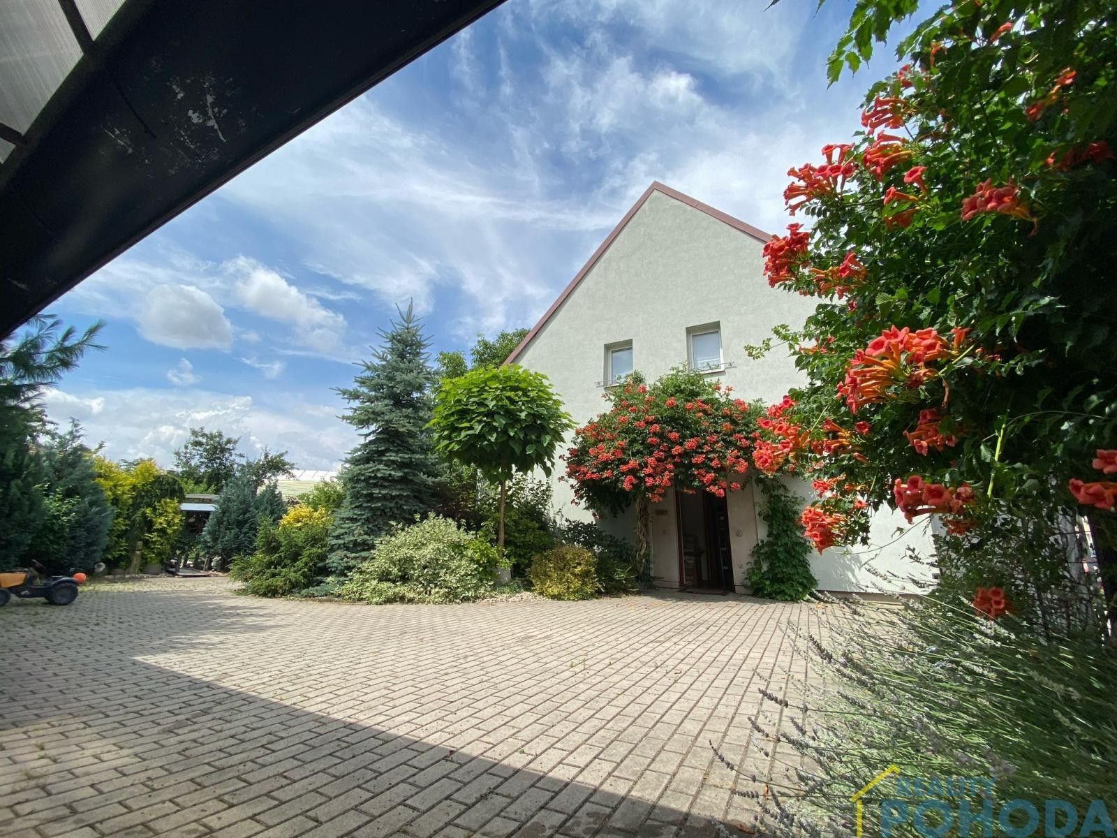 Pronájem byt 3+1 - Hradecká, Holice, 62 m²
