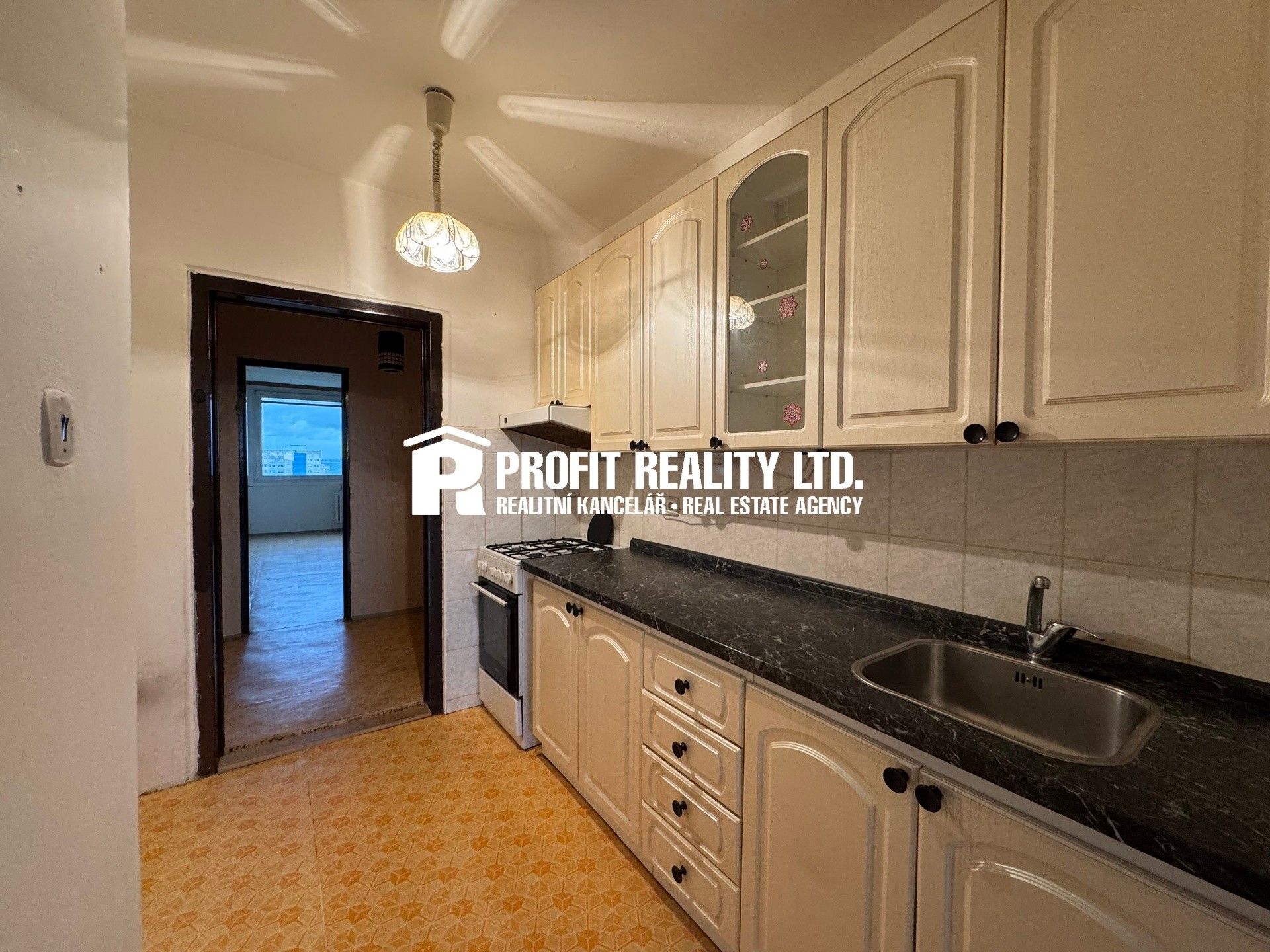 4+kk, Zdiměřická, Praha, 85 m²
