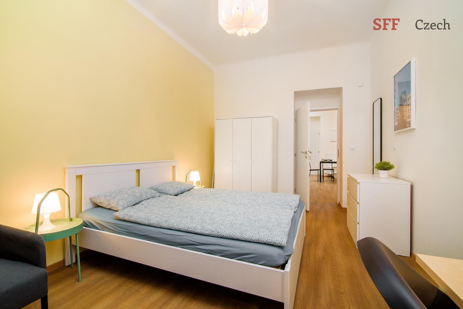 1+1, Sokolská, Praha, 32 m²