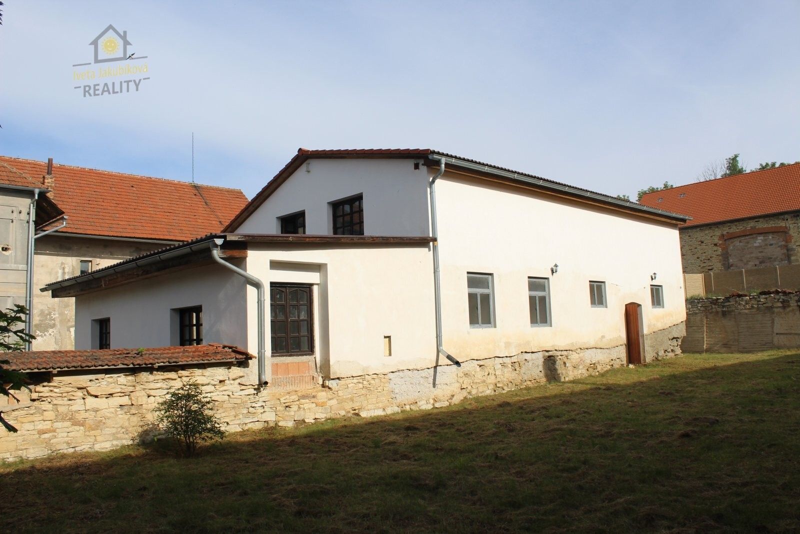 Ostatní, Černochov, Peruc, 300 m²