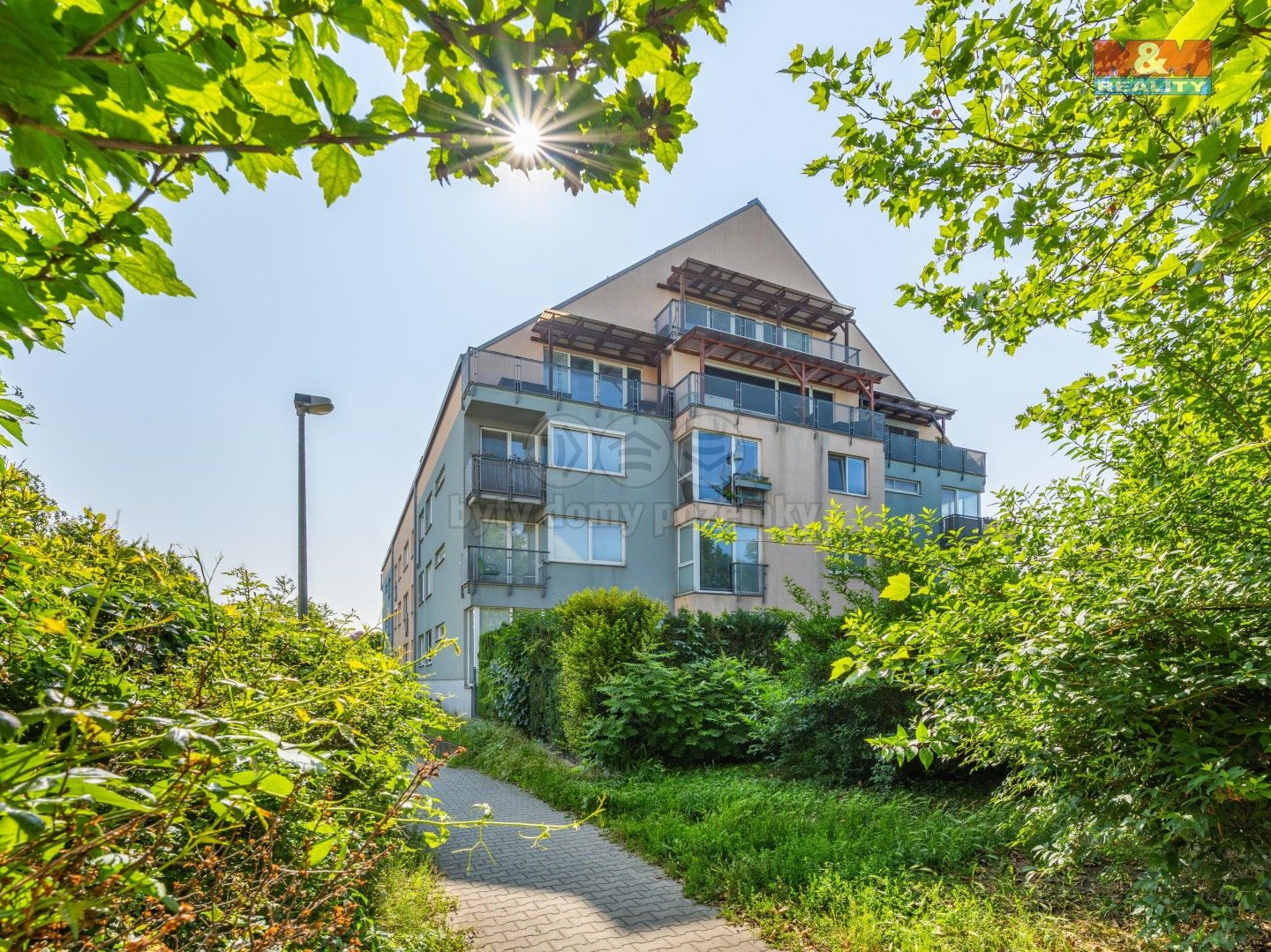 2+kk, Pod Nouzovem, Praha, 37 m²