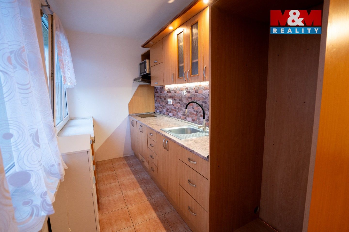 Pronájem byt 1+kk - Gagarinova, Hradec Králové, 31 m²