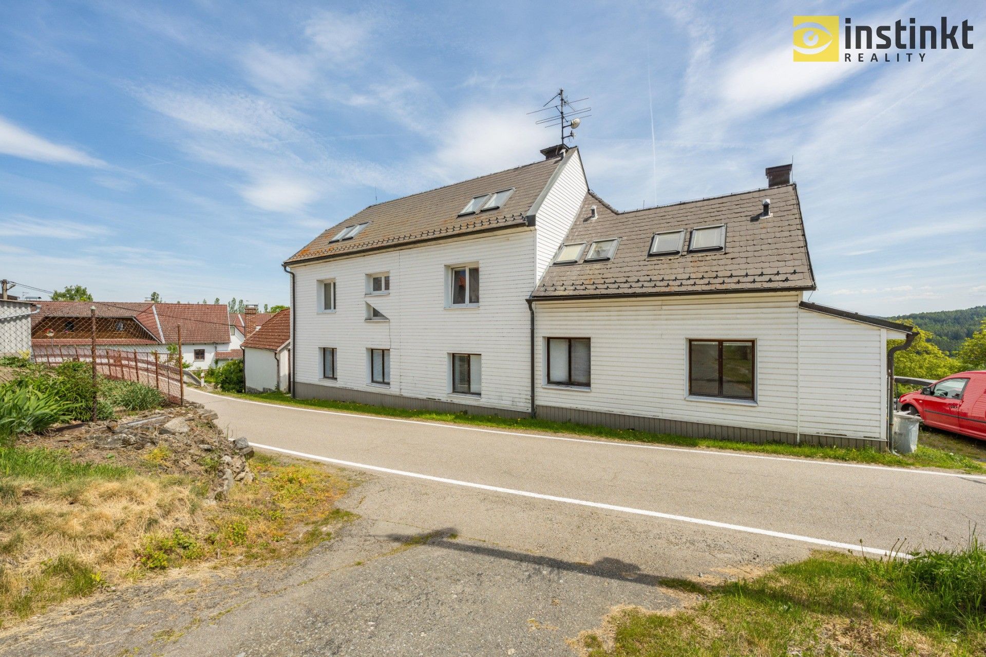 Rodinné domy, Hoslovice, 241 m²