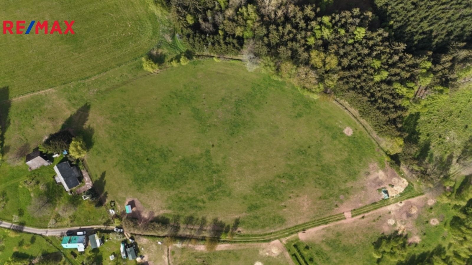 Komerční pozemky, Chotěvice, 18 594 m²