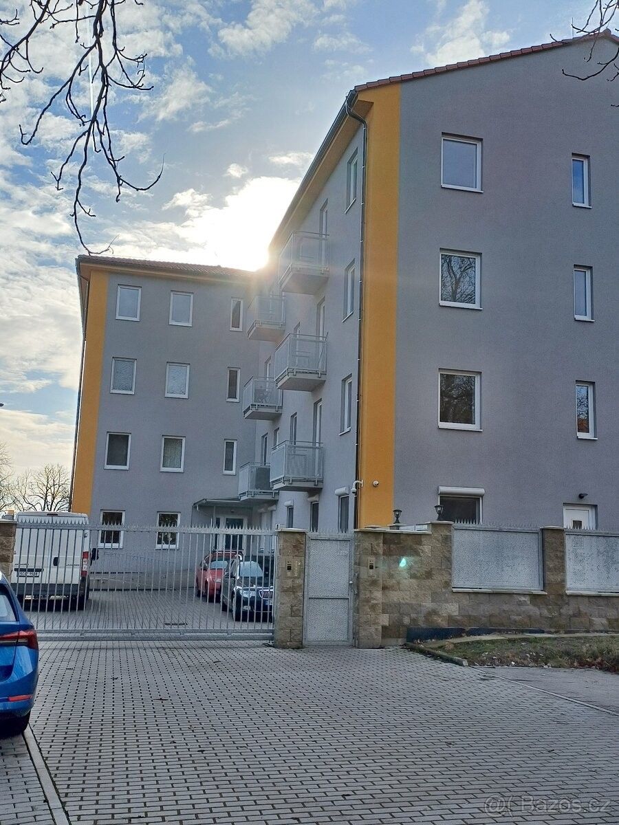 1+kk, Milovice nad Labem, 289 24, 39 m²